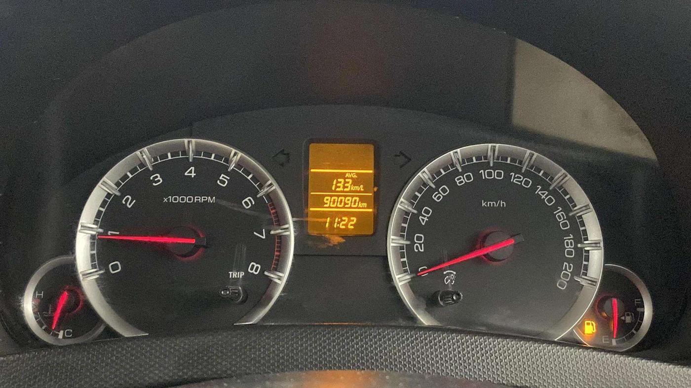 2014 Maruti Swift Dzire VXI, Petrol, Manual, 90,141 km, Odometer Image