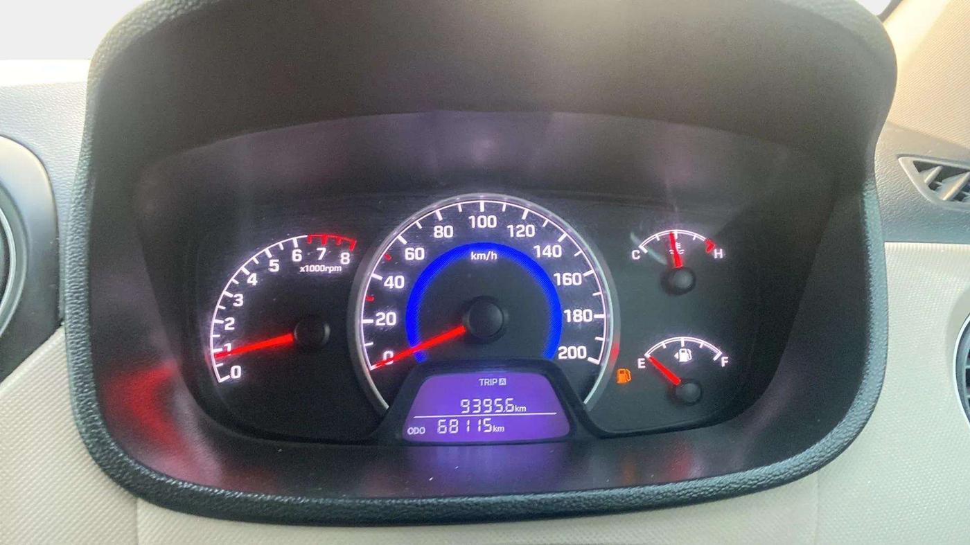 2017 Hyundai Grand i10 SPORTZ 1.2 KAPPA VTVT, Petrol, Manual, 68,107 km, Odometer Image