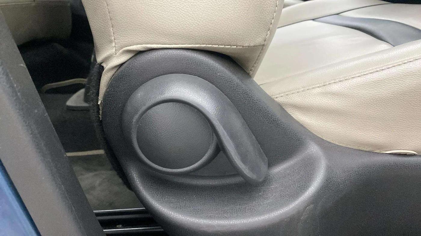 2018 Nissan Micra XL CVT, Petrol, Automatic, 58,813 km, Driver Side Adjustment Panel
