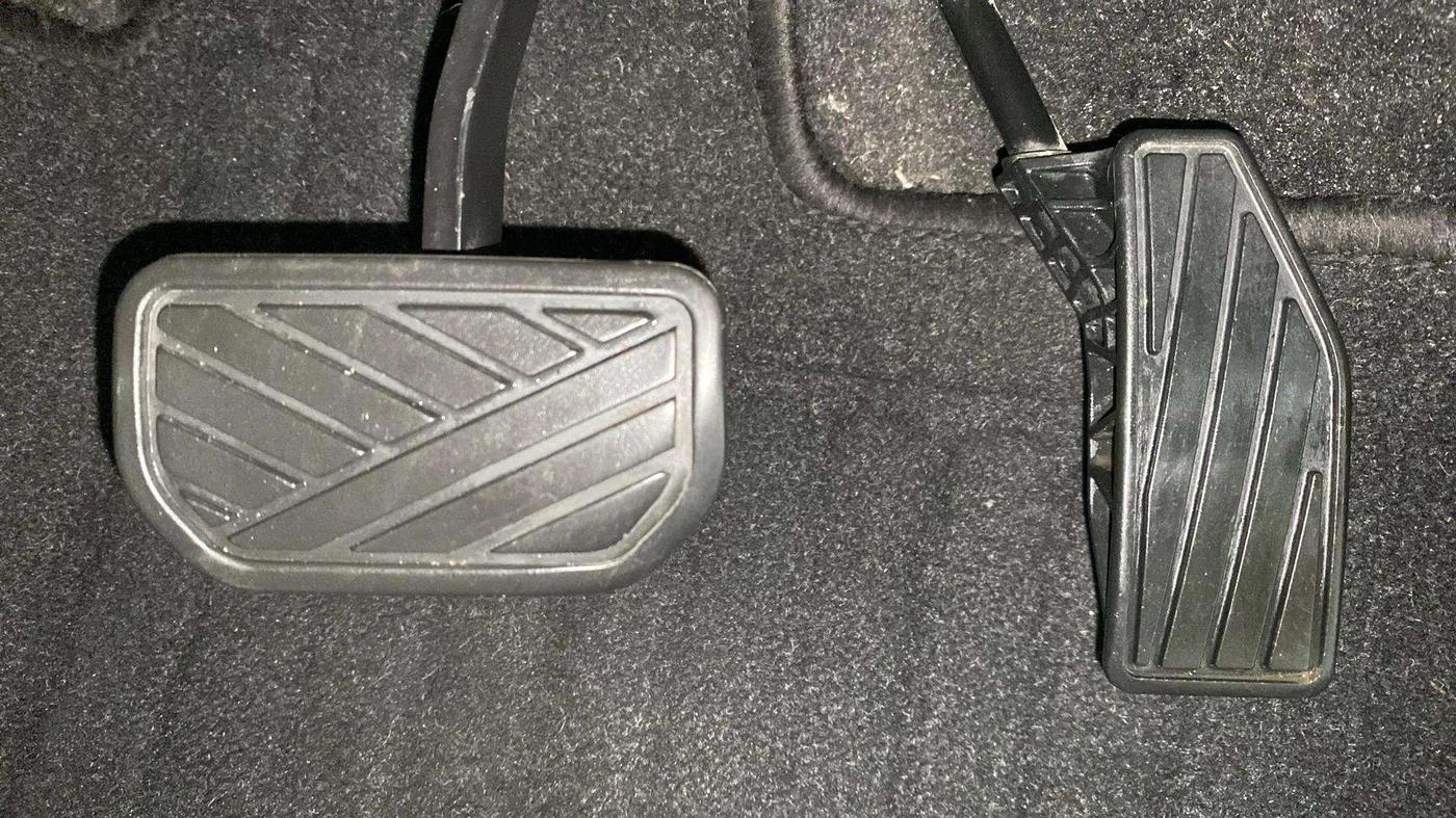 2021 Maruti Baleno ZETA CVT PETROL 1.2, Petrol, Automatic, 38,028 km, Pedals