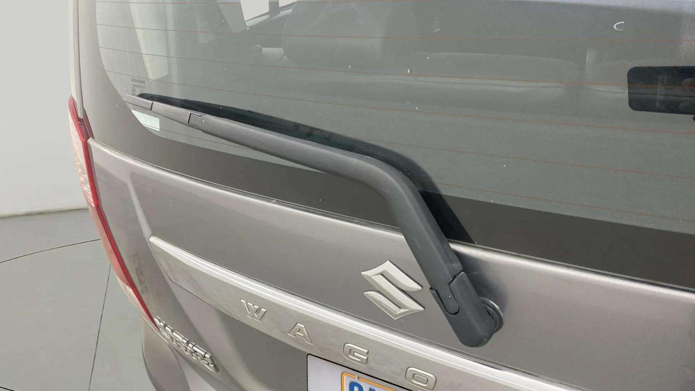 2016 Maruti Wagon R 1.0 VXI, Petrol, Manual, 44,292 km, Rear Wiper