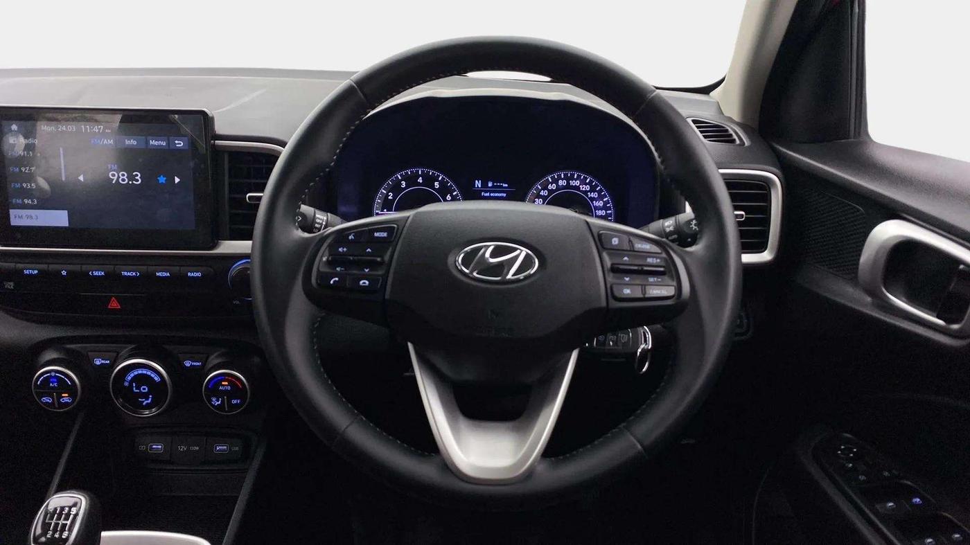 2021 Hyundai VENUE SX 1.0 TURBO IMT, Petrol, Manual, 16,511 km, Steering Wheel Close Up