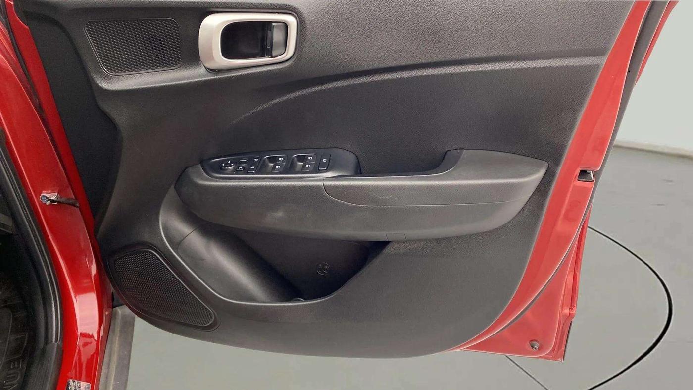 2021 Hyundai VENUE SX 1.0 TURBO IMT, Petrol, Manual, 16,511 km, Driver Side Door Panels Control