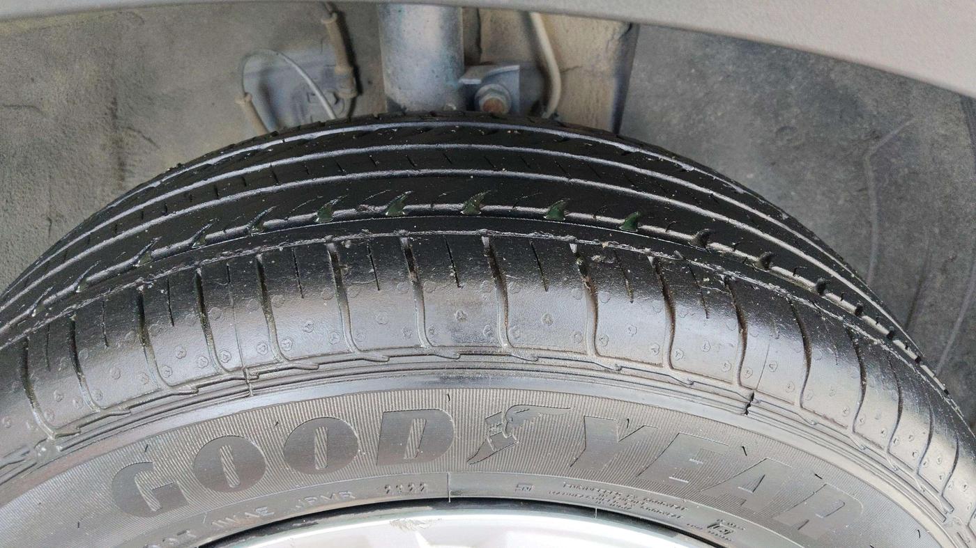 2022 Hyundai VENUE S 1.2, Petrol, Manual, 45,442 km, Right Front Tyre Tread