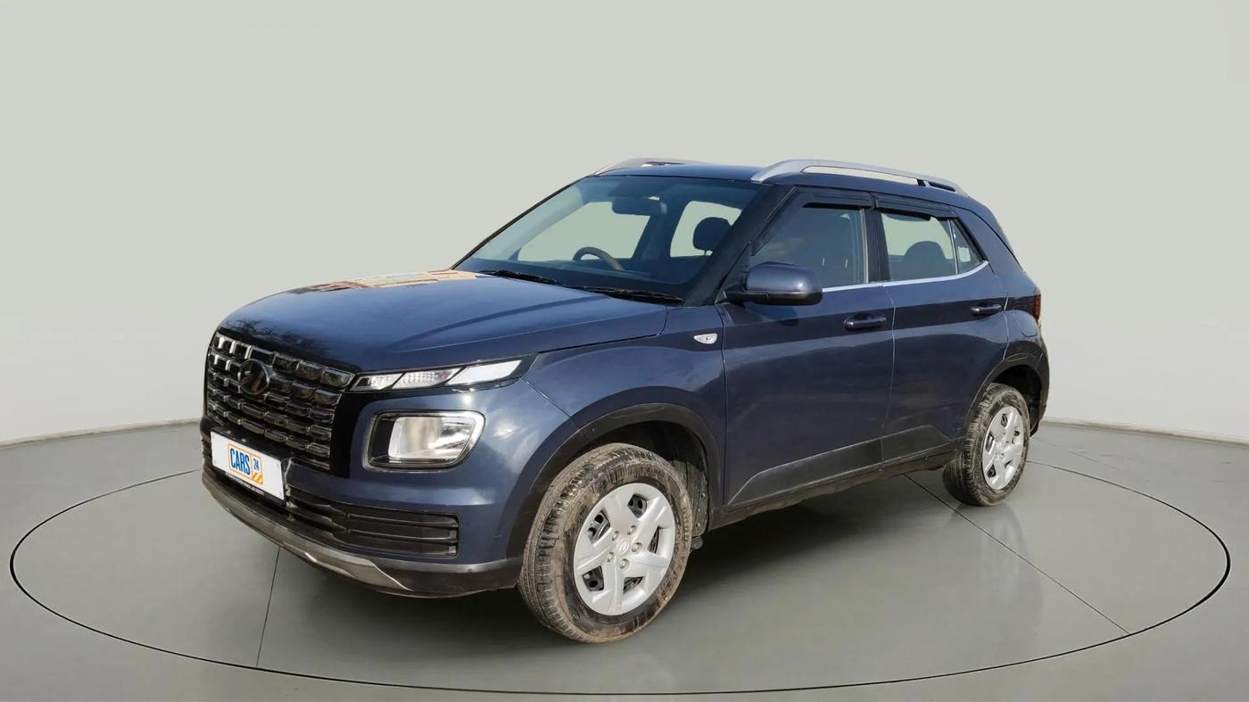 2022 Hyundai VENUE S 1.2, Petrol, Manual, 45,442 km, Left Front Diagonal