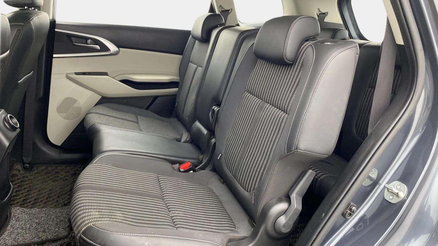 2023 KIA CARENS PRESTIGE 1.4 PETROL 7 STR, Petrol, Manual, 21,123 km, Right Side Rear Door Cabin
