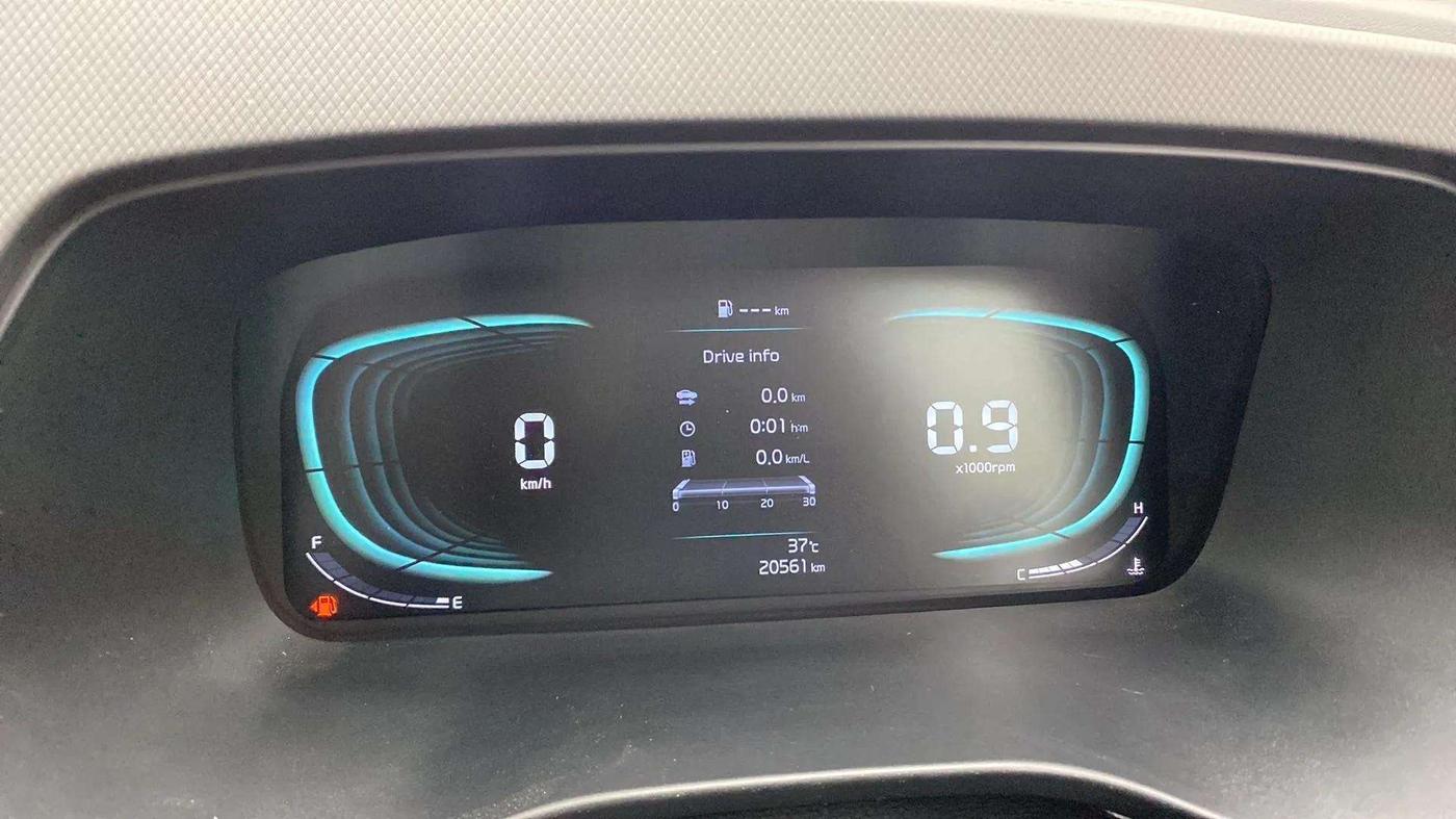 2023 KIA CARENS PRESTIGE 1.4 PETROL 7 STR, Petrol, Manual, 21,123 km, Odometer Image