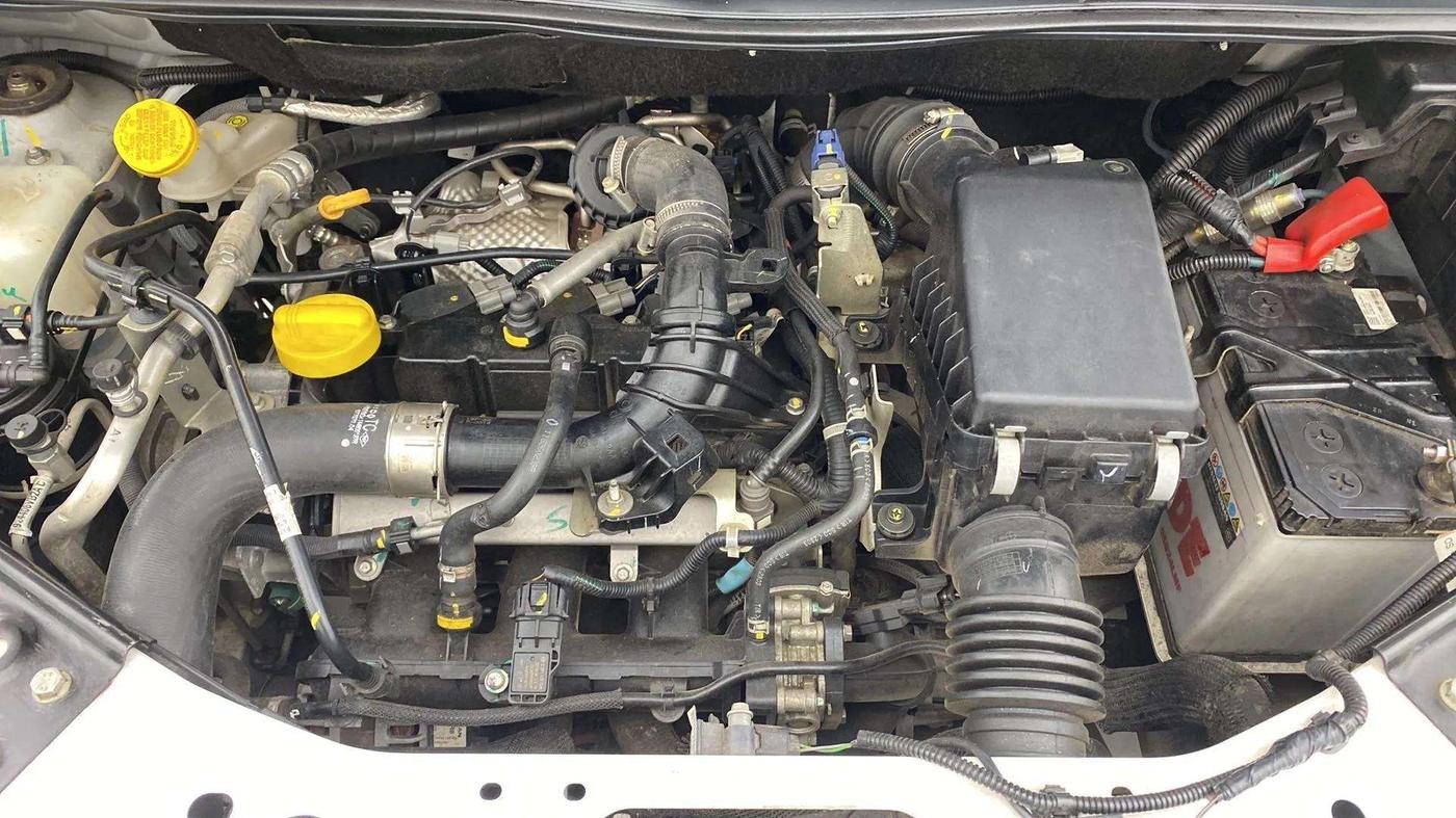 2022 Nissan MAGNITE XV PREMIUM TURBO, Petrol, Manual, 28,568 km, Engine View