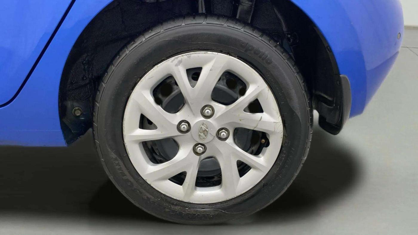 2019 Hyundai Grand i10 SPORTZ 1.2 KAPPA VTVT, Petrol, Manual, 24,234 km, Left Rear Wheel