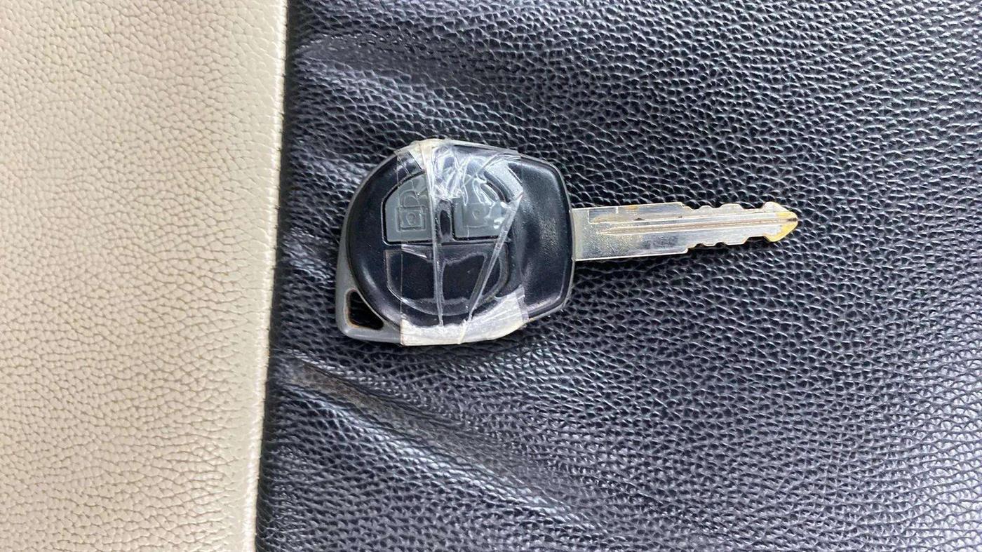 2019 Maruti Alto VXI, Petrol, Manual, 23,716 km, Key Close Up