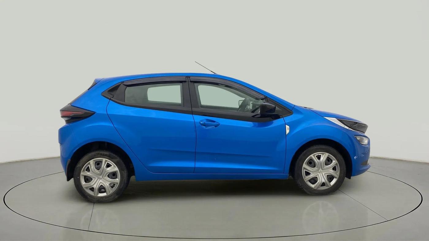 2021 Tata ALTROZ XT PETROL, Petrol, Manual, 32,870 km, Right Side View
