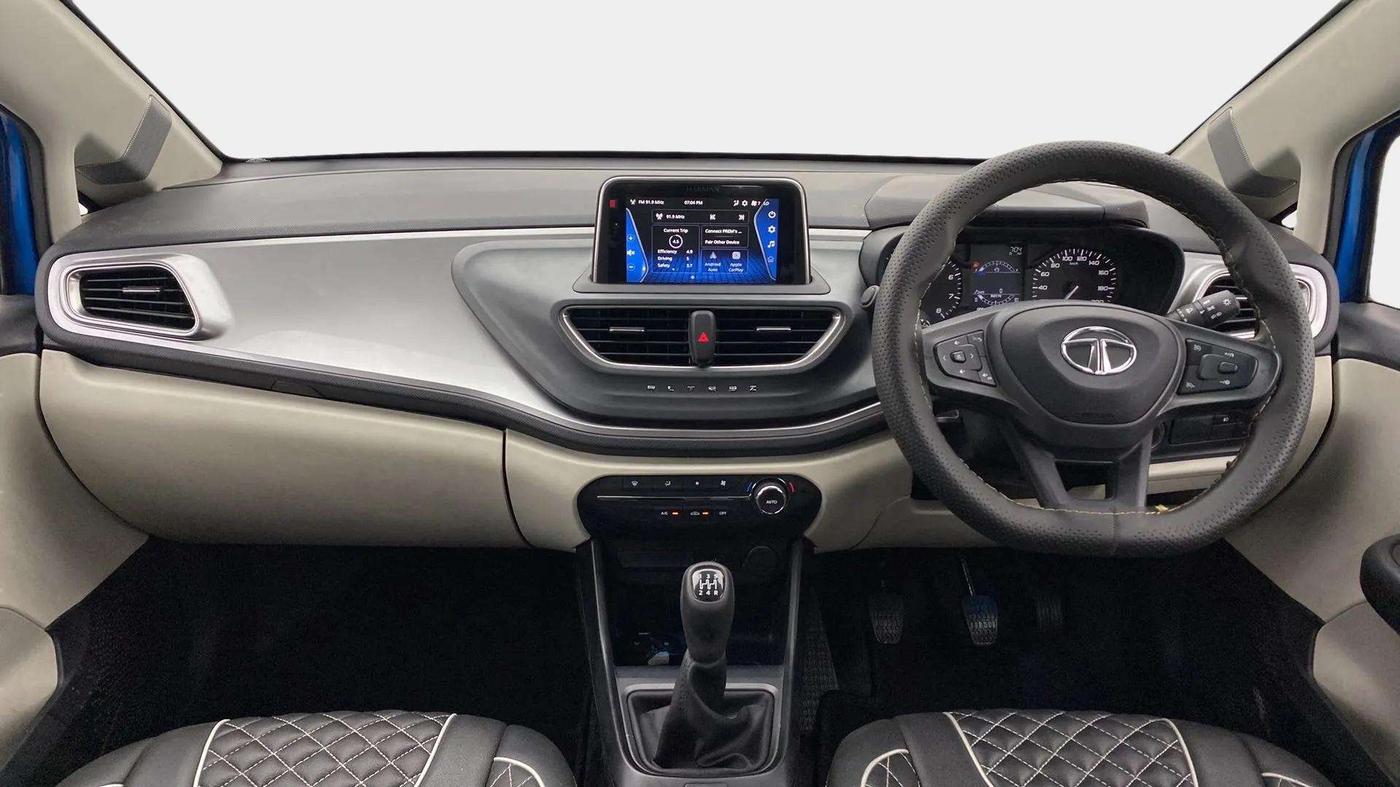 2021 Tata ALTROZ XT PETROL, Petrol, Manual, 32,870 km, Dashboard