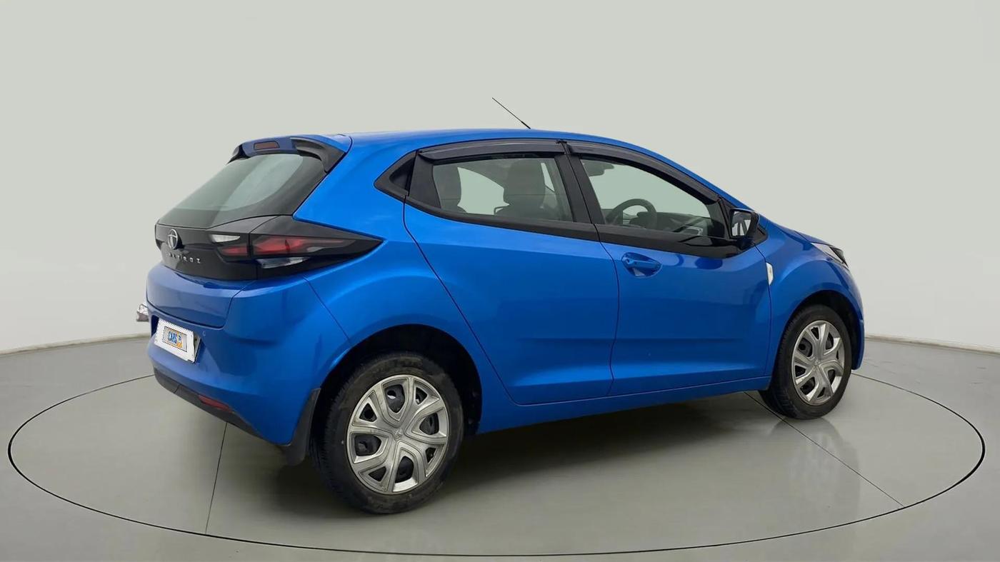 2021 Tata ALTROZ XT PETROL, Petrol, Manual, 32,870 km, Right Back Diagonal