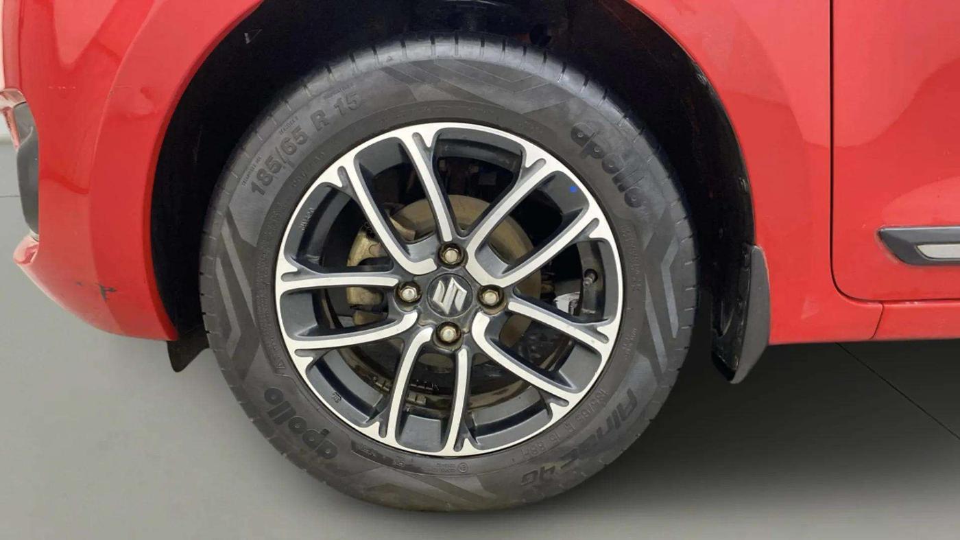 2018 Maruti Swift ZXI PLUS, Petrol, Manual, 25,415 km, Left Front Wheel