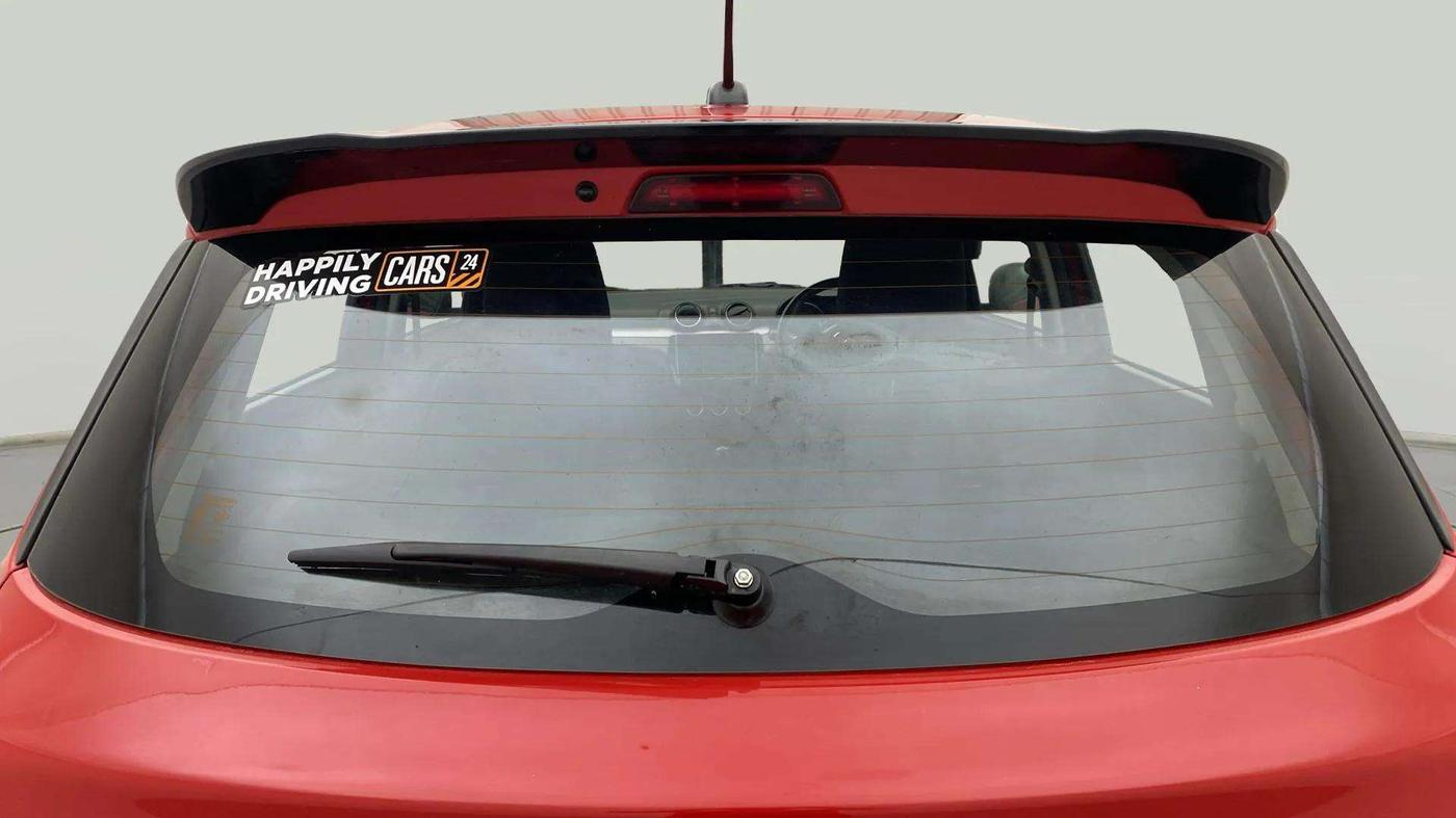 2018 Maruti Swift ZXI PLUS, Petrol, Manual, 25,415 km, Rear Windshield