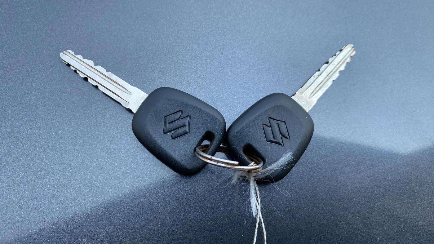 2016 Maruti Alto 800 LXI, Petrol, Manual, 7,899 km, Key Close Up