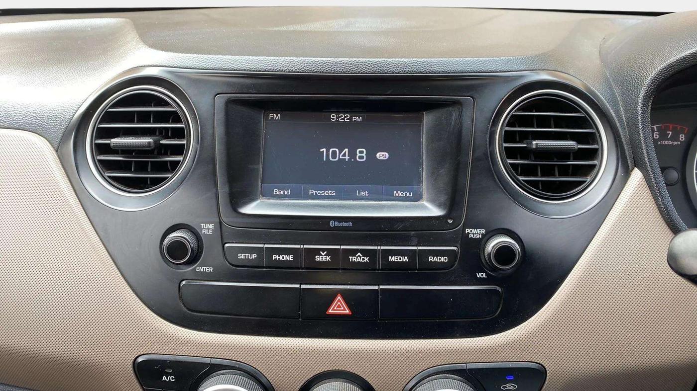 2017 Hyundai Grand i10 SPORTZ 1.2 KAPPA VTVT, Petrol, Manual, 75,228 km, Air Conditioner