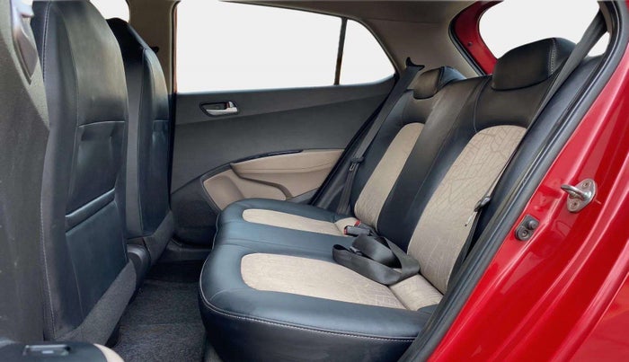 2017 Hyundai Grand i10 SPORTZ 1.2 KAPPA VTVT, Petrol, Manual, 75,318 km, Right Side Rear Door Cabin