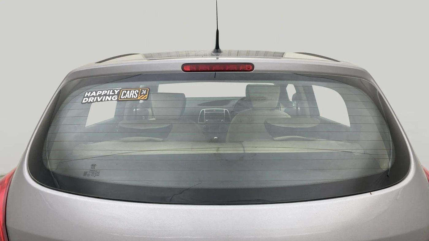2014 Hyundai i20 SPORTZ 1.2, Petrol, Manual, 64,054 km, Rear Windshield