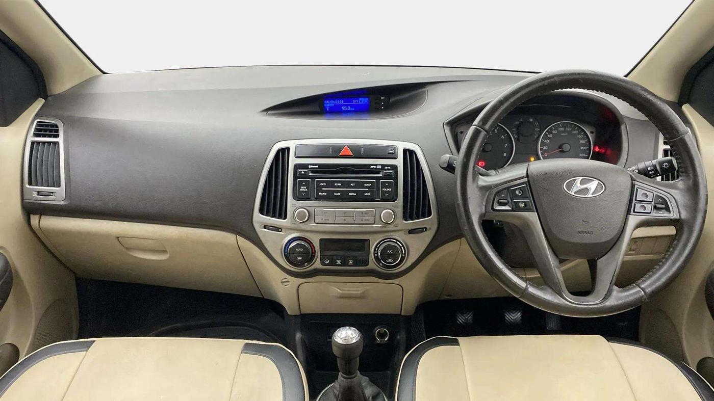 2014 Hyundai i20 SPORTZ 1.2, Petrol, Manual, 64,054 km, Dashboard
