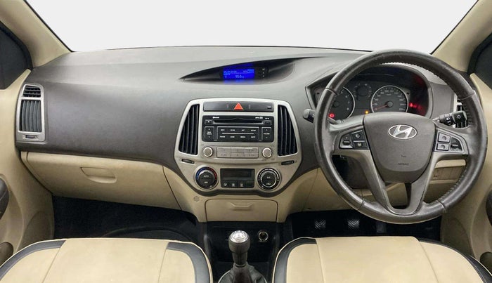 2014 Hyundai i20 SPORTZ 1.2, Petrol, Manual, 64,054 km, Dashboard