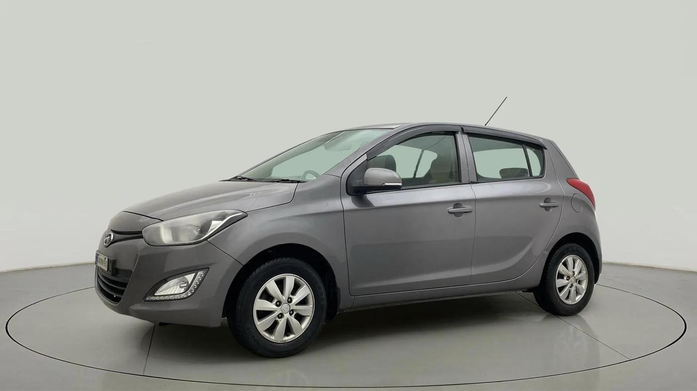 2014 Hyundai i20 SPORTZ 1.2, Petrol, Manual, 64,054 km, Left Front Diagonal