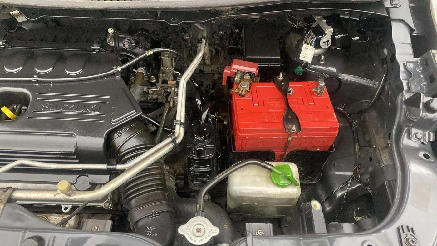 2014 Maruti Wagon R Stingray VXI, Petrol, Manual, 85,531 km, Engine View - Left