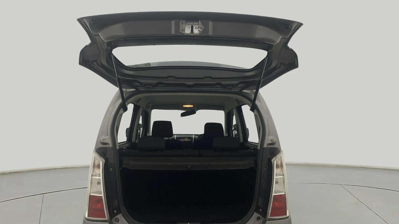 2014 Maruti Wagon R Stingray VXI, Petrol, Manual, 85,531 km, Boot Door Open