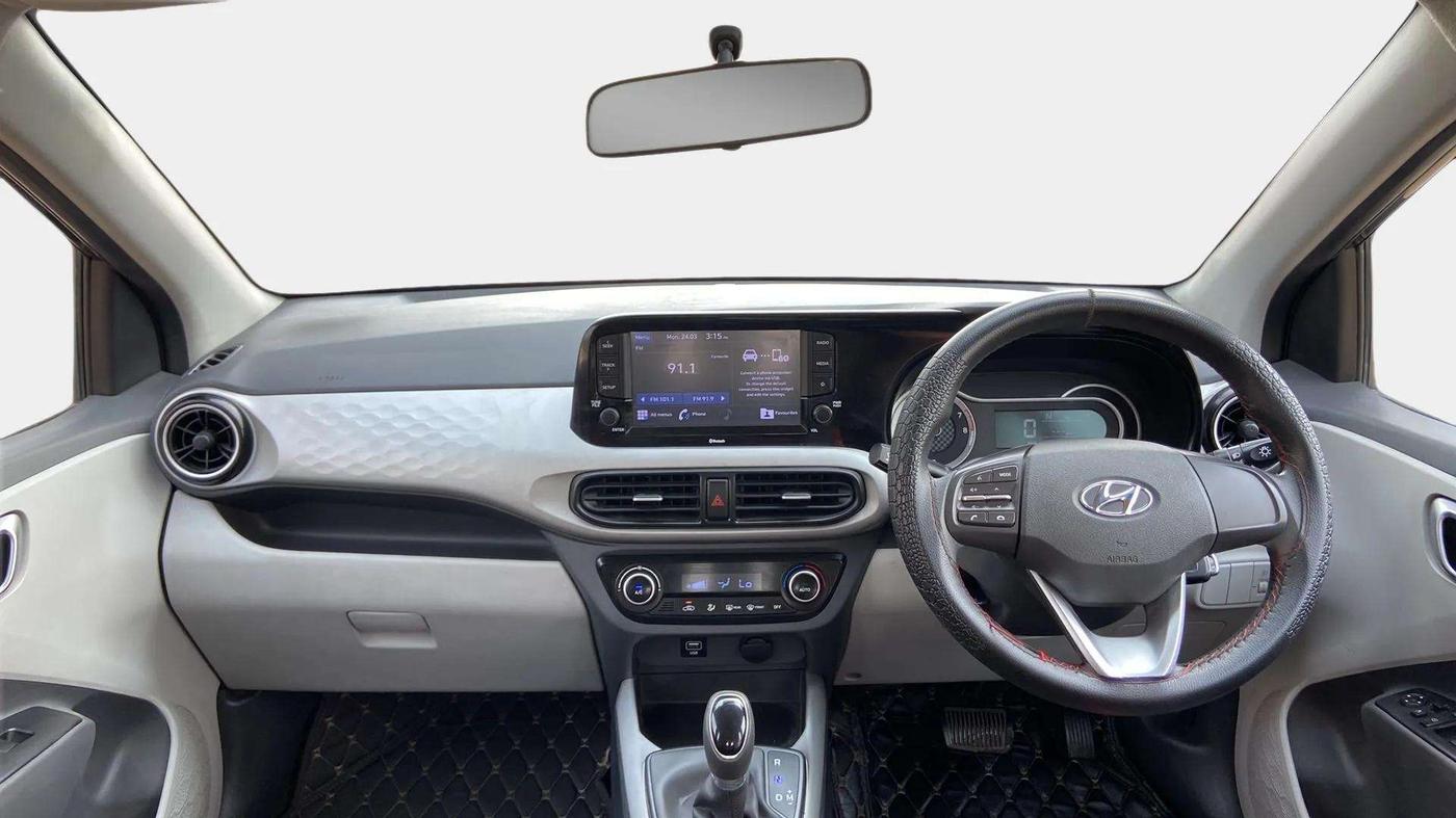 2022 Hyundai GRAND I10 NIOS SPORTZ AMT 1.2 KAPPA VTVT, Petrol, Automatic, 31,988 km, Dashboard