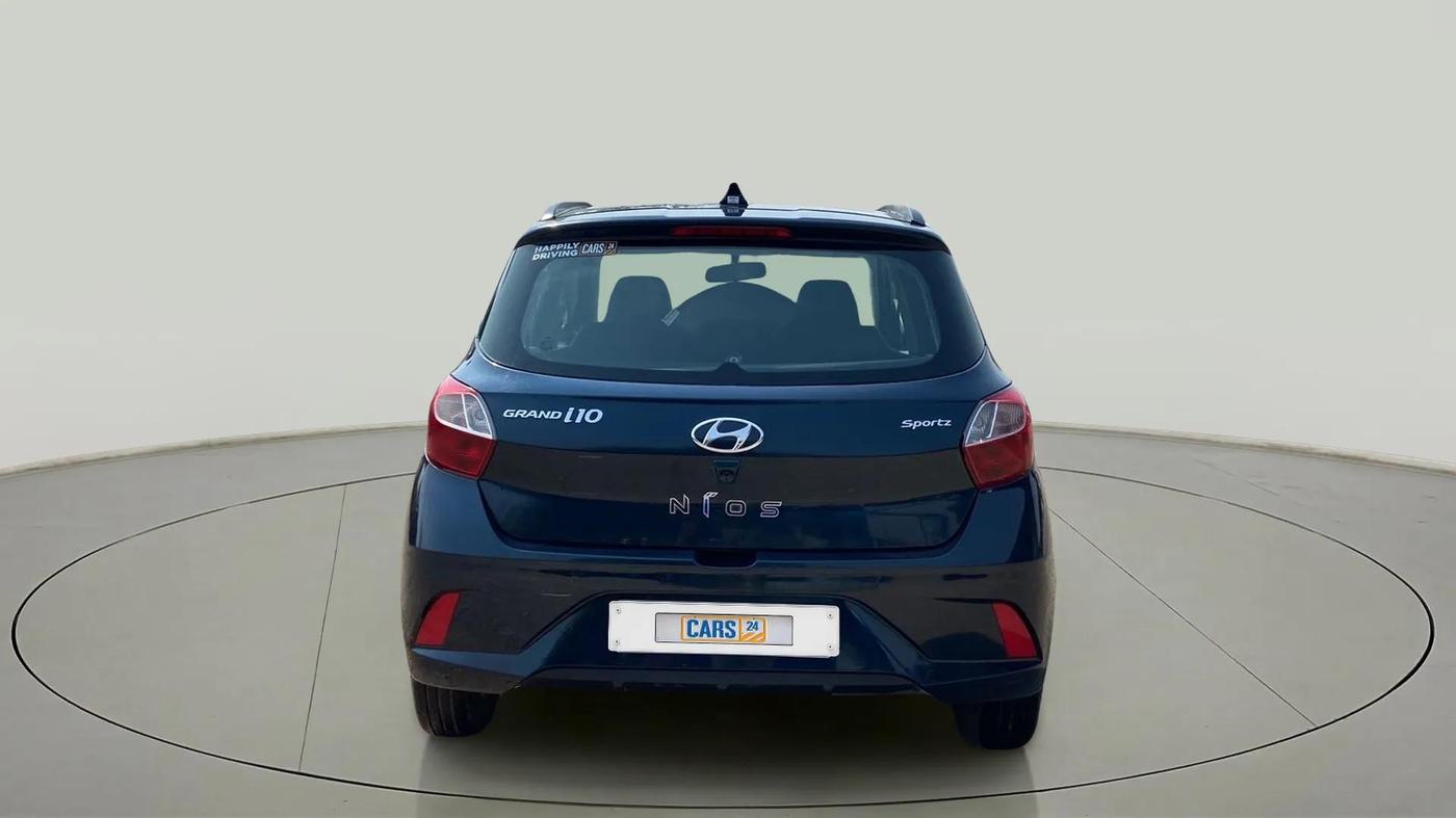 2022 Hyundai GRAND I10 NIOS SPORTZ AMT 1.2 KAPPA VTVT, Petrol, Automatic, 31,988 km, Back/Rear