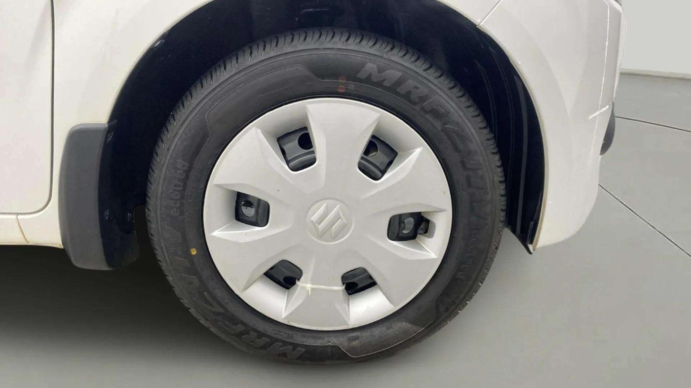 2023 Maruti New Wagon-R VXI 1.0, Petrol, Manual, 10,298 km, Right Front Wheel