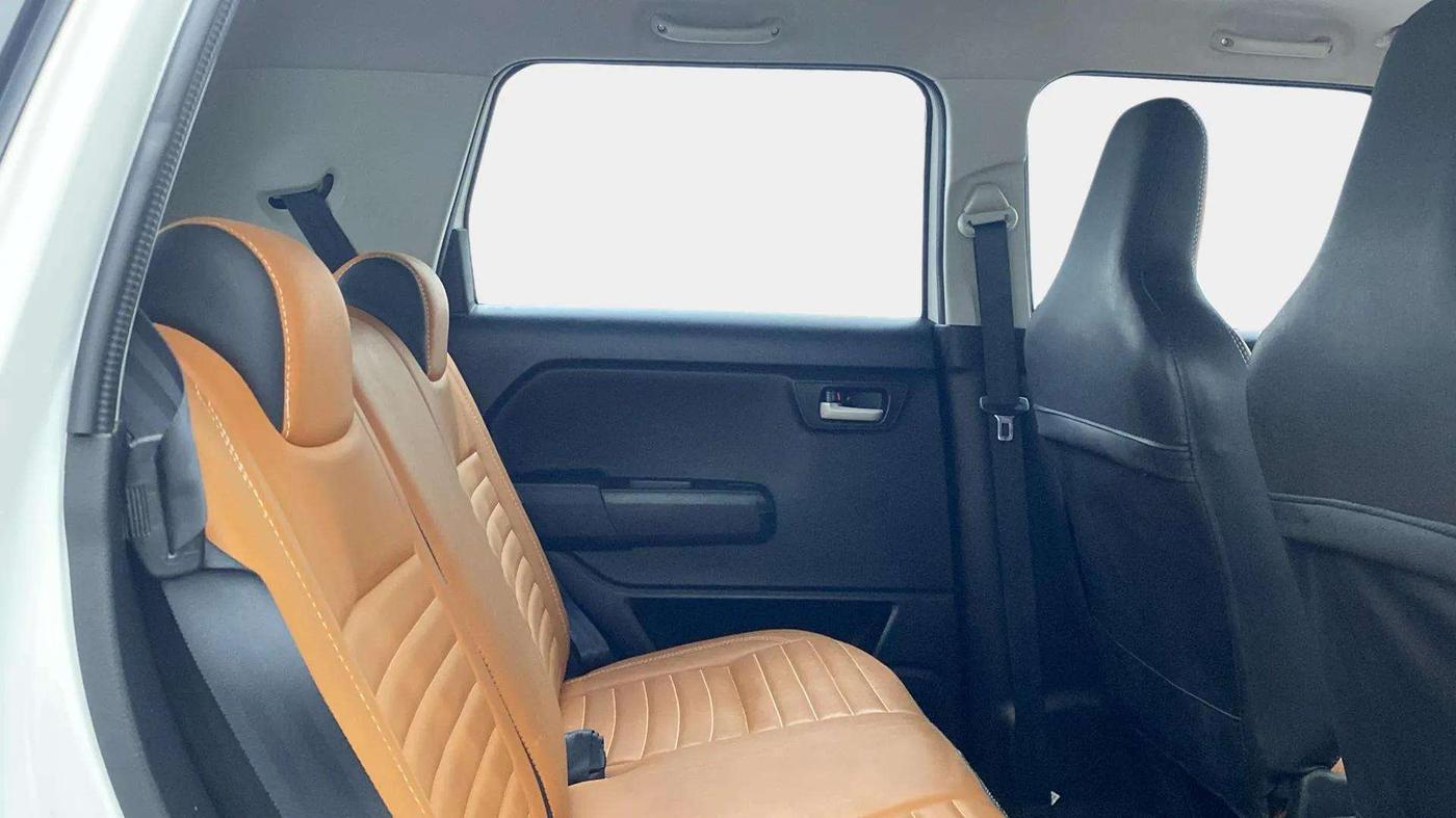 2023 Maruti New Wagon-R VXI 1.0, Petrol, Manual, 10,298 km, Right Side Rear Door Cabin