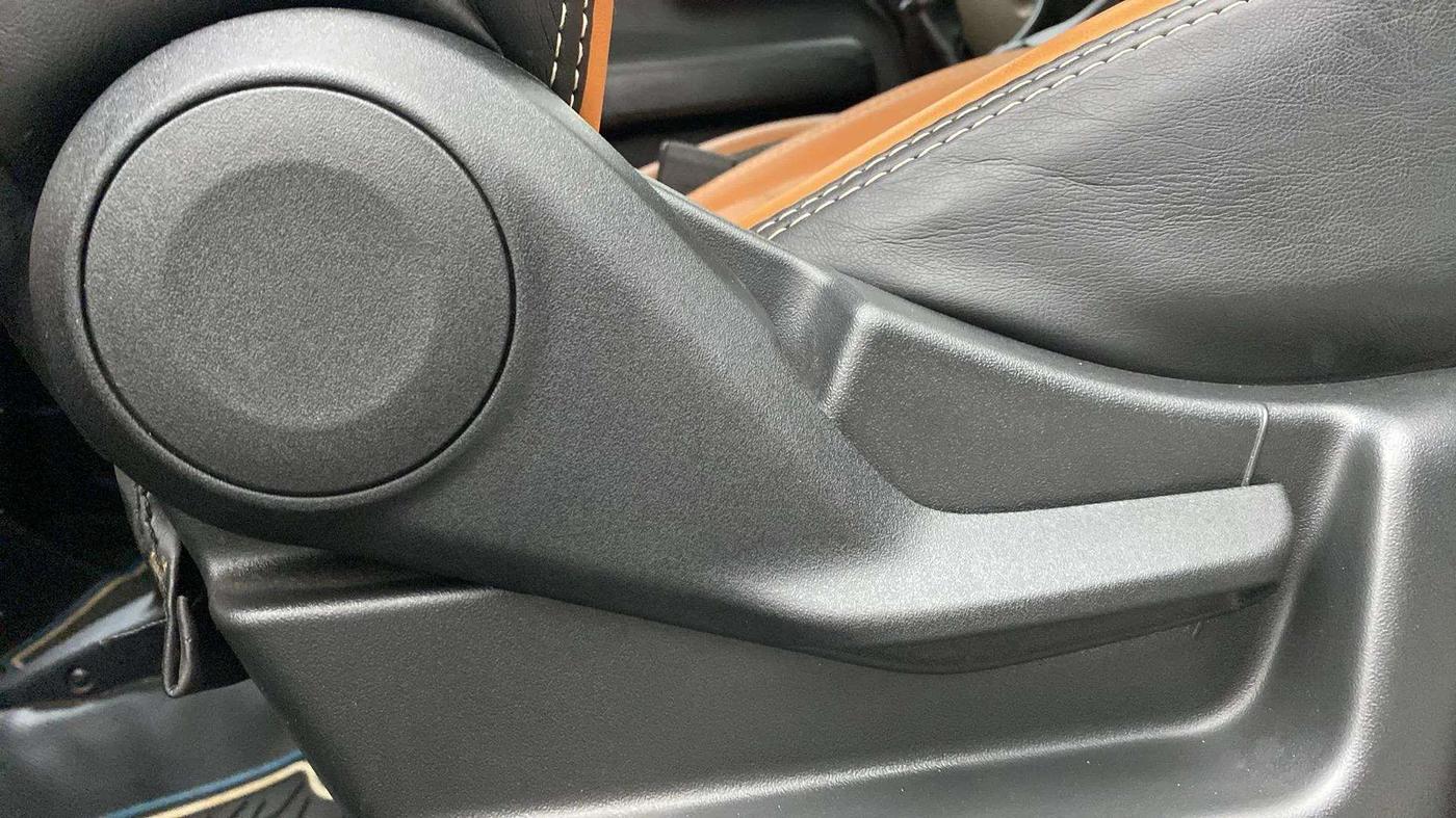 2023 Maruti New Wagon-R VXI 1.0, Petrol, Manual, 10,298 km, Driver Side Adjustment Panel