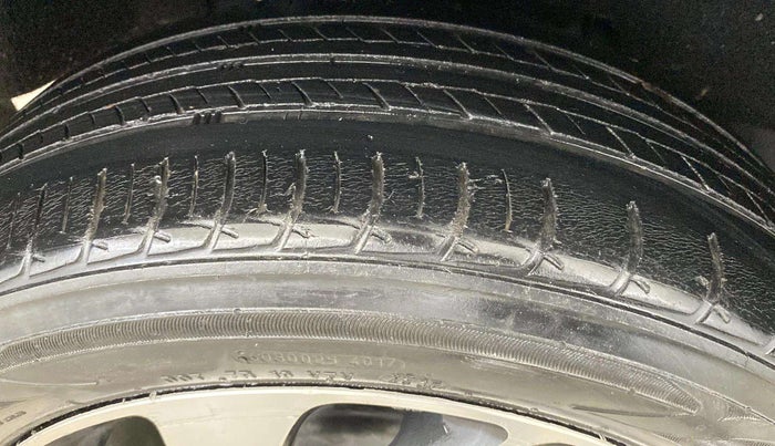 2019 Maruti Baleno ALPHA CVT PETROL 1.2, Petrol, Automatic, 34,599 km, Left Front Tyre Tread