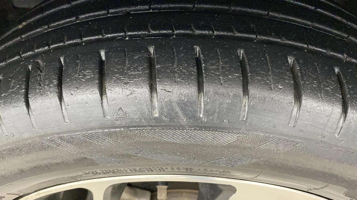 2019 Maruti Baleno ALPHA CVT PETROL 1.2, Petrol, Automatic, 34,599 km, Left Rear Tyre Tread
