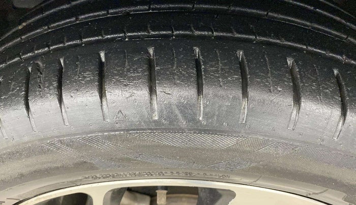 2019 Maruti Baleno ALPHA CVT PETROL 1.2, Petrol, Automatic, 34,599 km, Left Rear Tyre Tread