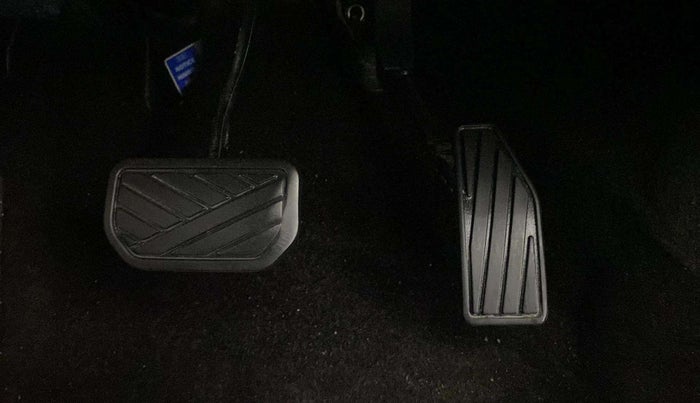2019 Maruti Baleno ALPHA CVT PETROL 1.2, Petrol, Automatic, 34,599 km, Pedals