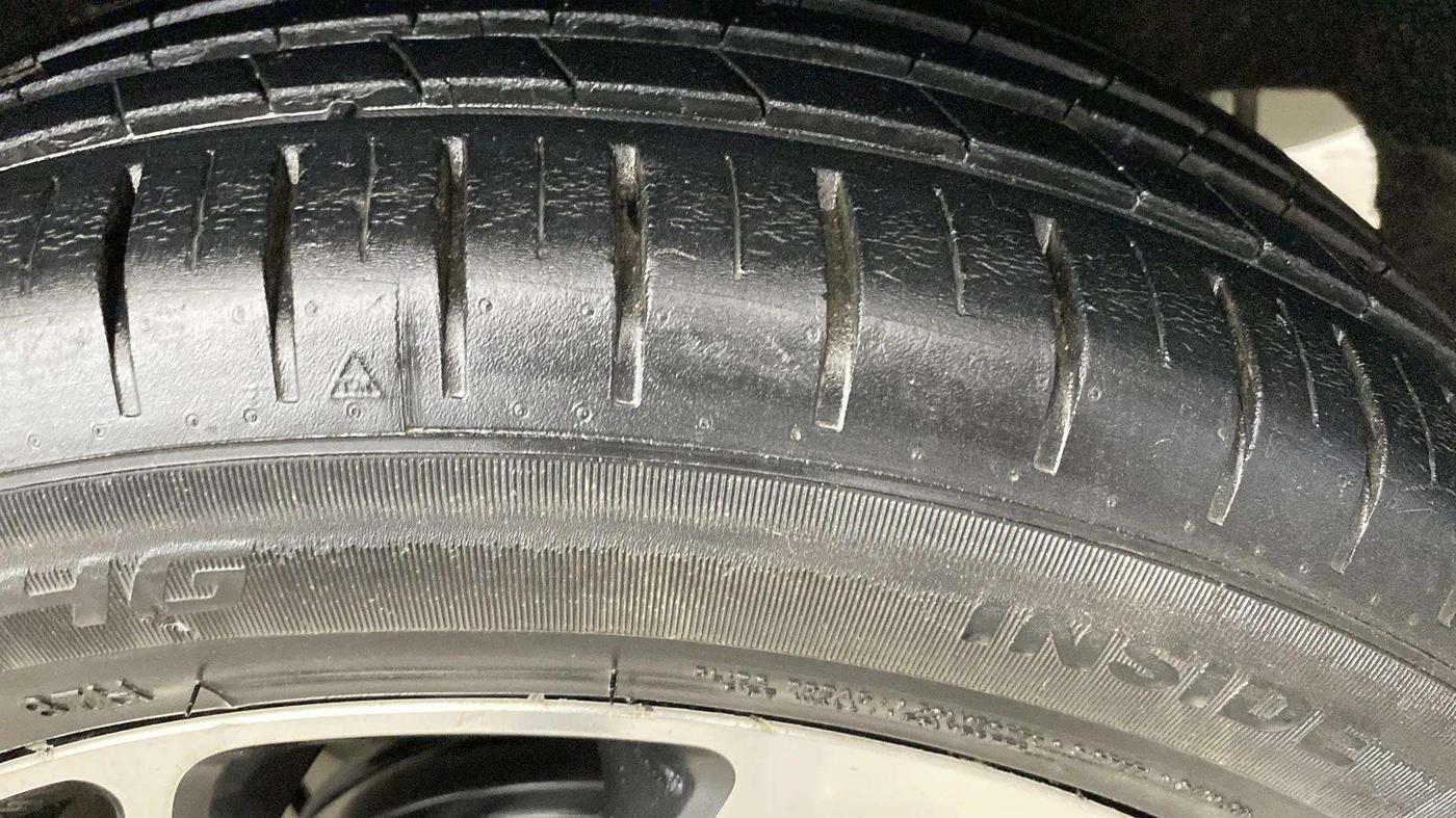2019 Maruti Baleno ALPHA CVT PETROL 1.2, Petrol, Automatic, 34,599 km, Right Rear Tyre Tread