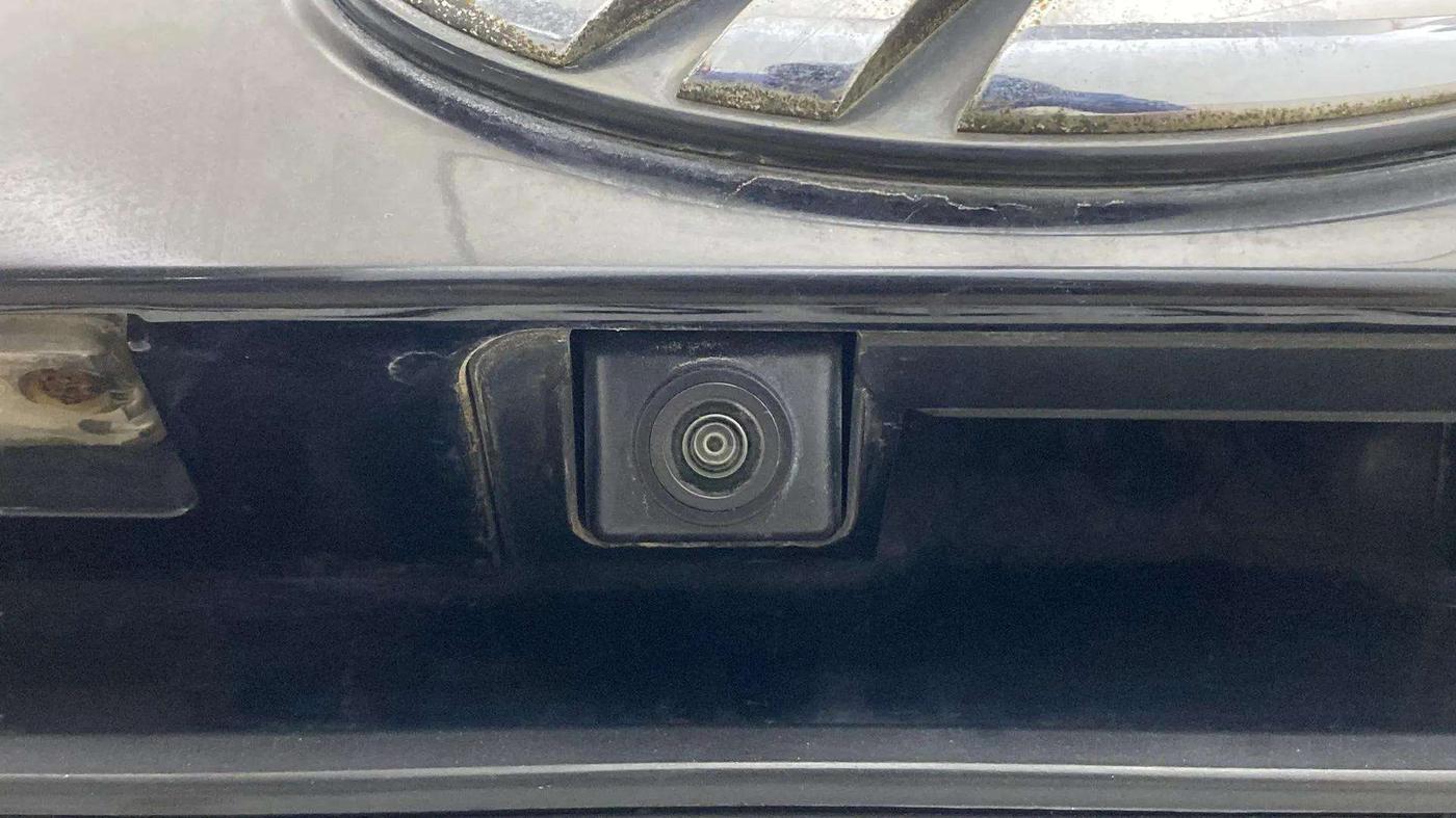 2021 Mahindra XUV300 W8 (O) 1.2 PETROL, Petrol, Manual, 38,186 km, Parking Camera
