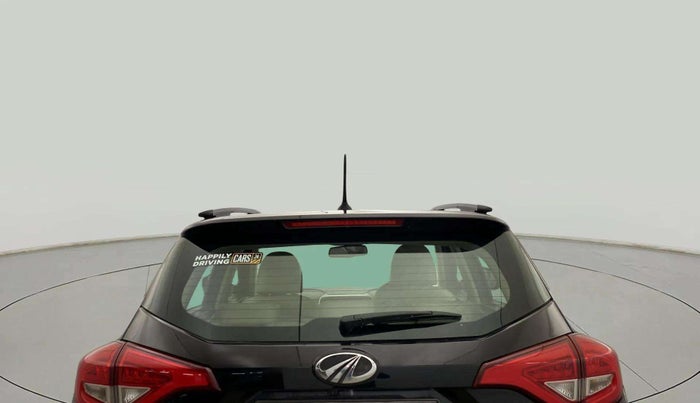 2021 Mahindra XUV300 W8 (O) 1.2 PETROL, Petrol, Manual, 38,186 km, Rear Windshield