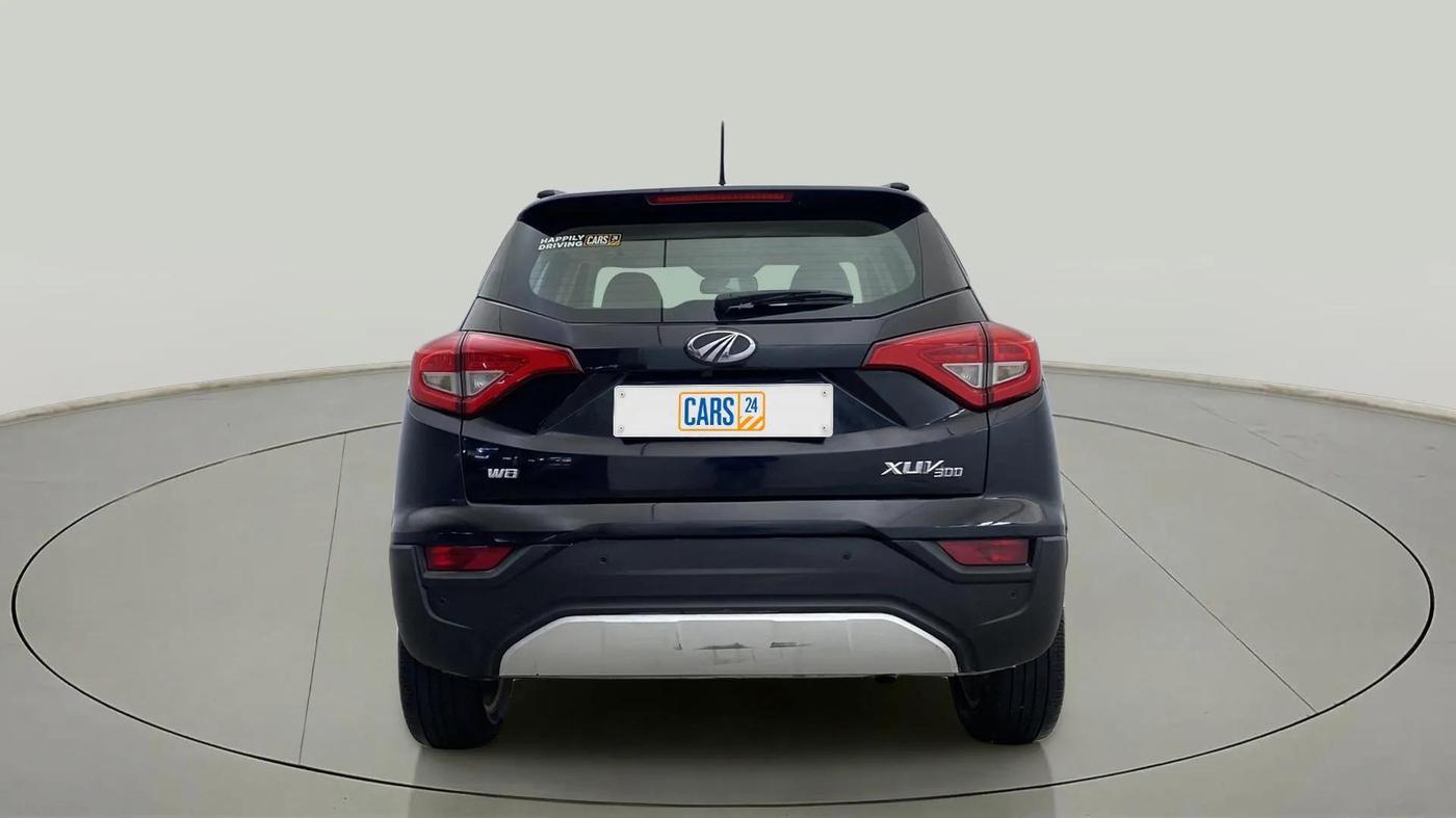 2021 Mahindra XUV300 W8 (O) 1.2 PETROL, Petrol, Manual, 38,186 km, Back/Rear
