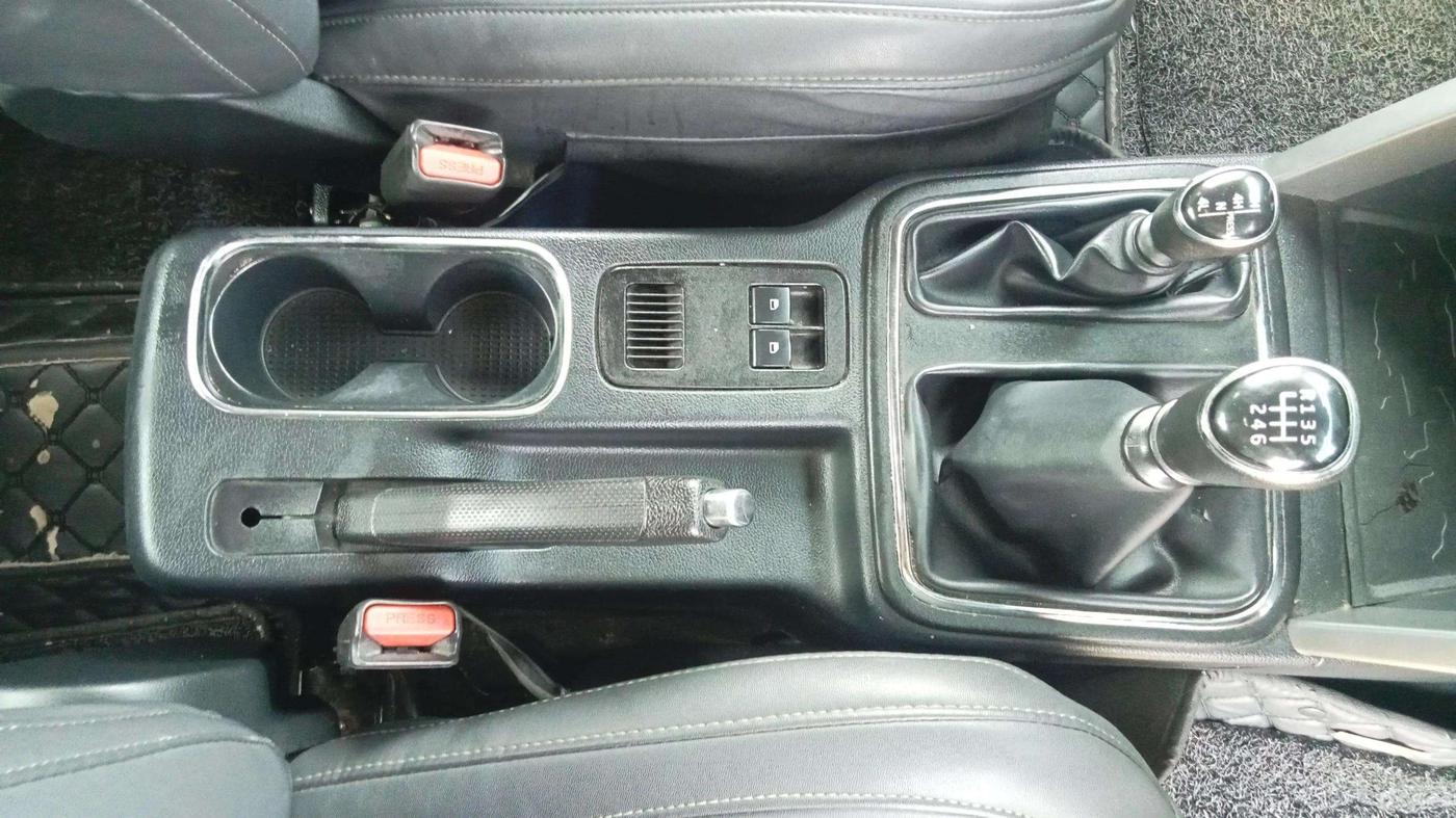 2022 Mahindra Thar LX D 4*4 MT HT, Diesel, Manual, 41,054 km, Gear Lever
