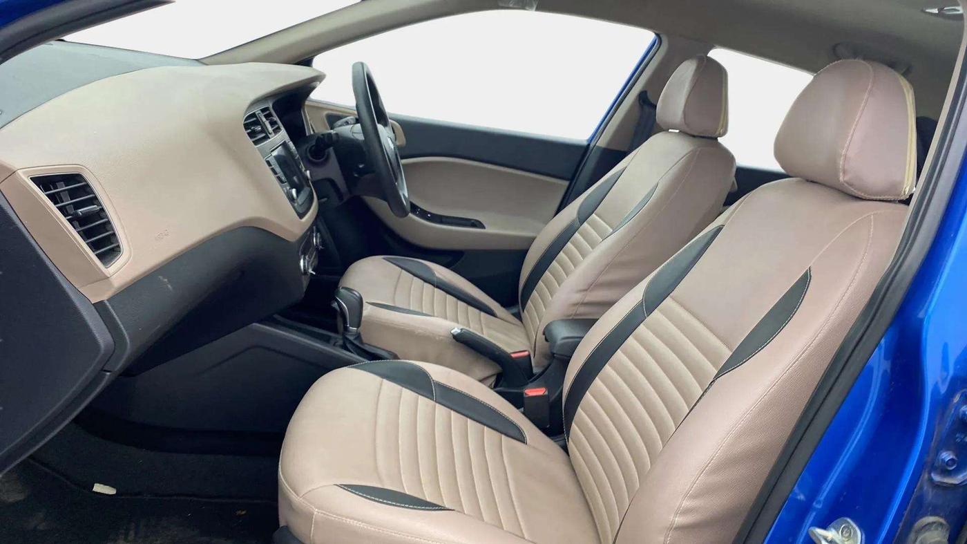 2018 Hyundai Elite i20 ASTA 1.2  CVT, Petrol, Automatic, 41,572 km, Right Side Front Door Cabin
