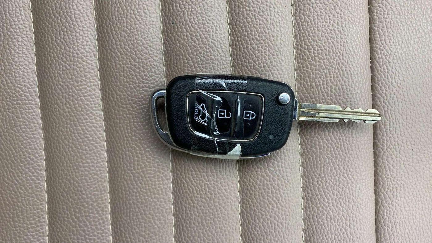 2018 Hyundai Elite i20 ASTA 1.2  CVT, Petrol, Automatic, 41,572 km, Key Close Up