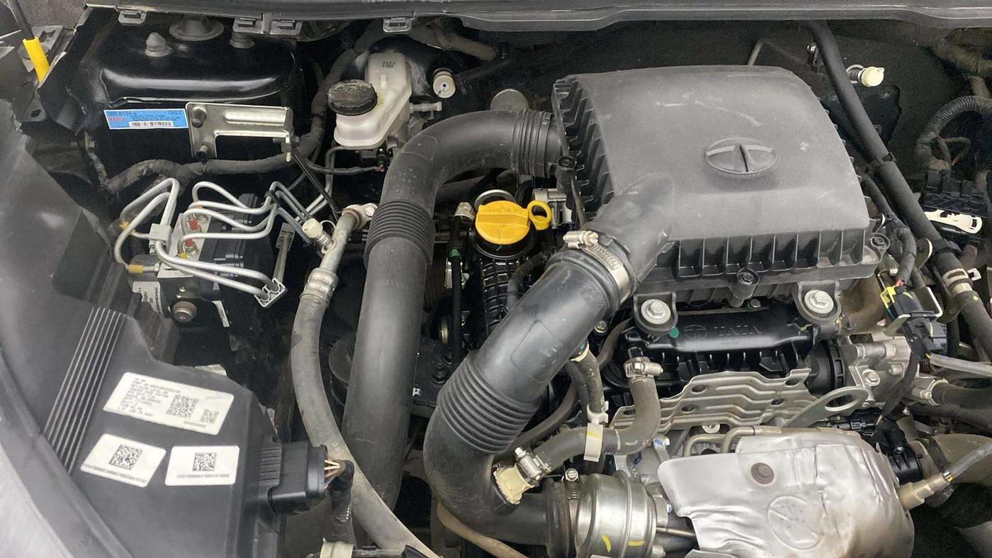 2021 Tata NEXON XZA PLUS (O) PETROL DARK EDITION, Petrol, Automatic, 26,591 km, Engine View - Right