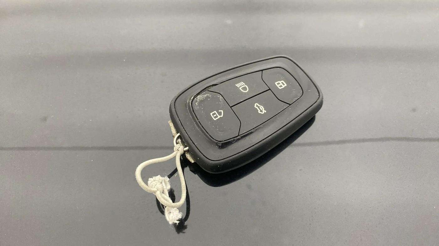 2021 Tata NEXON XZA PLUS (O) PETROL DARK EDITION, Petrol, Automatic, 26,591 km, Key Close Up