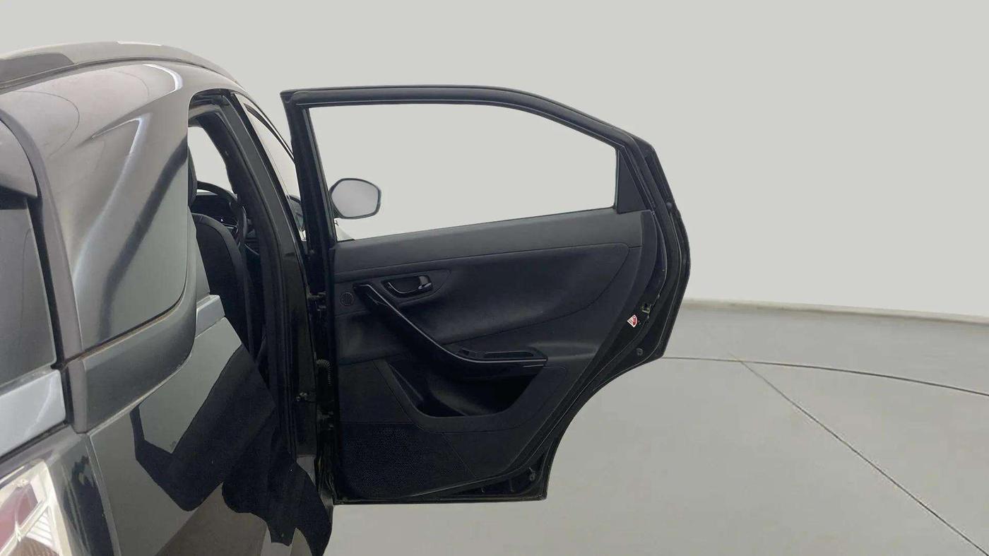 2021 Tata NEXON XZA PLUS (O) PETROL DARK EDITION, Petrol, Automatic, 26,591 km, RHS Rear Door