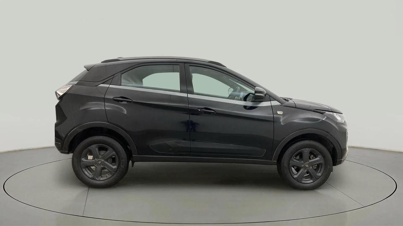 2021 Tata NEXON XZA PLUS (O) PETROL DARK EDITION, Petrol, Automatic, 26,591 km, Right Side View