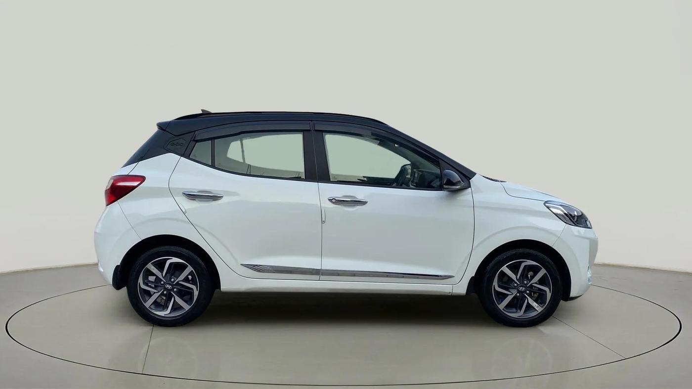 2022 Hyundai GRAND I10 NIOS SPORTZ 1.2 KAPPA VTVT DUAL TONE, Petrol, Manual, 14,820 km, Right Side View