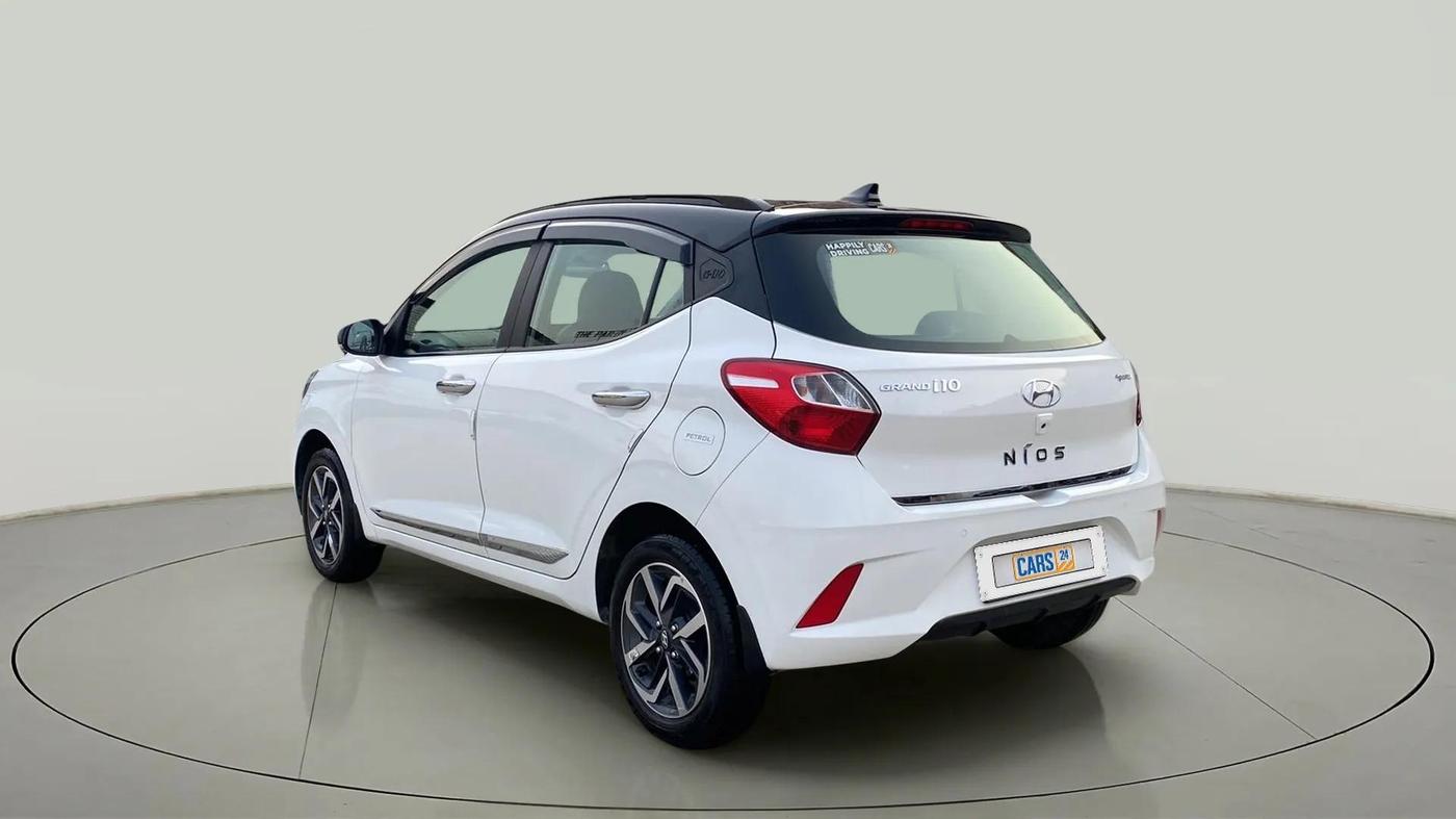 2022 Hyundai GRAND I10 NIOS SPORTZ 1.2 KAPPA VTVT DUAL TONE, Petrol, Manual, 14,820 km, Left Back Diagonal